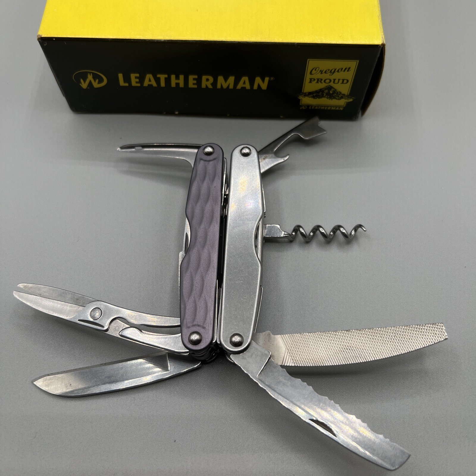 Leatherman Juice XE6 Multi-Tool – Gray (831929) Discontinued