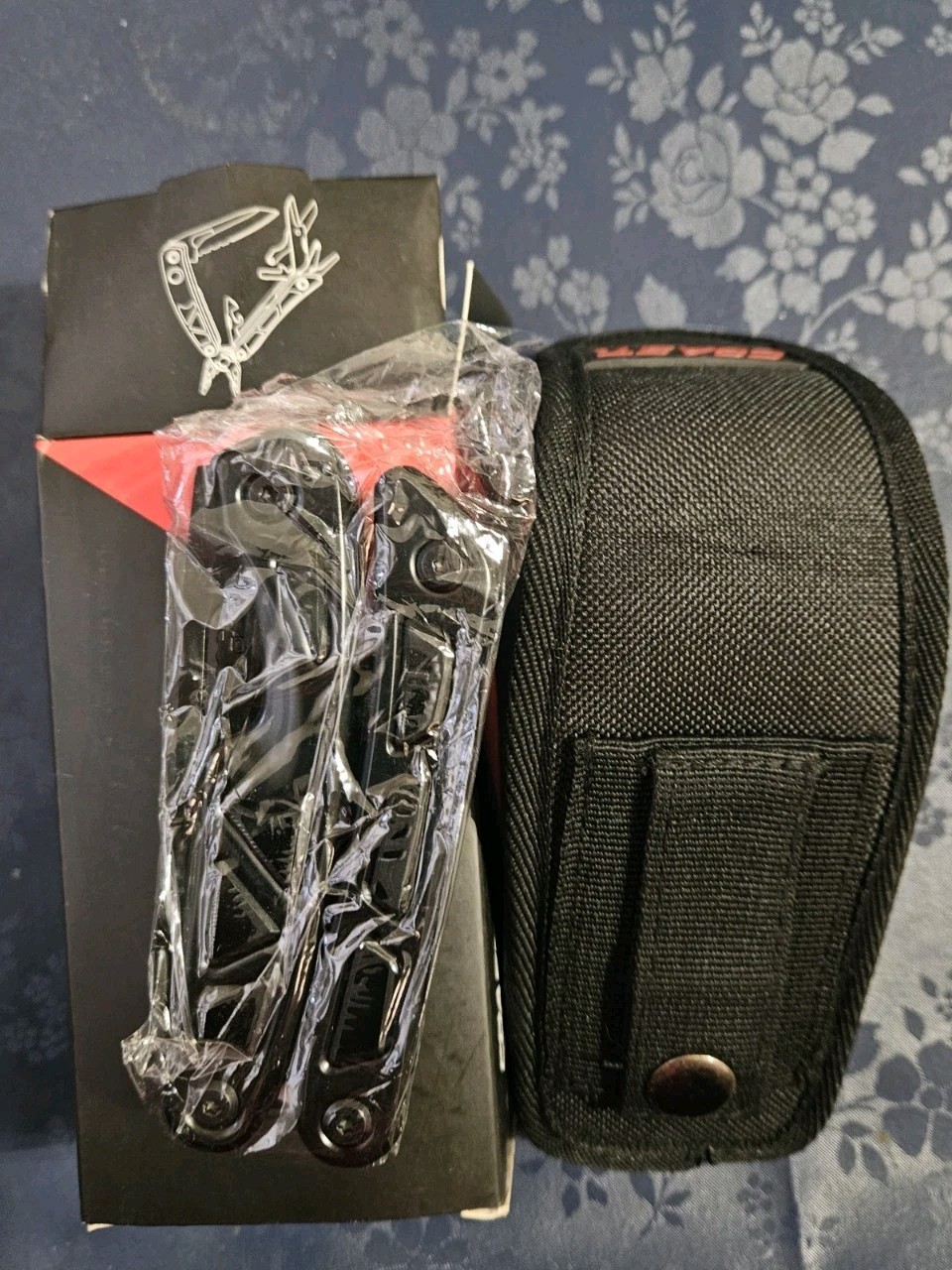 COAST LED155 United Airlines Multi-Tool, Black with United Airlines Logo