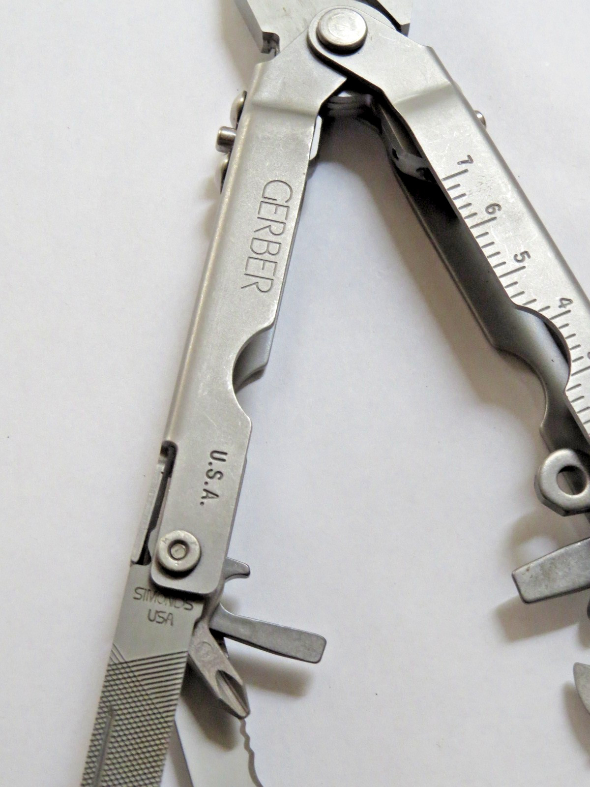 Vintage Stainless Gerber MP600 Blunt Nose Multi Plier Folding Tool No Plastic