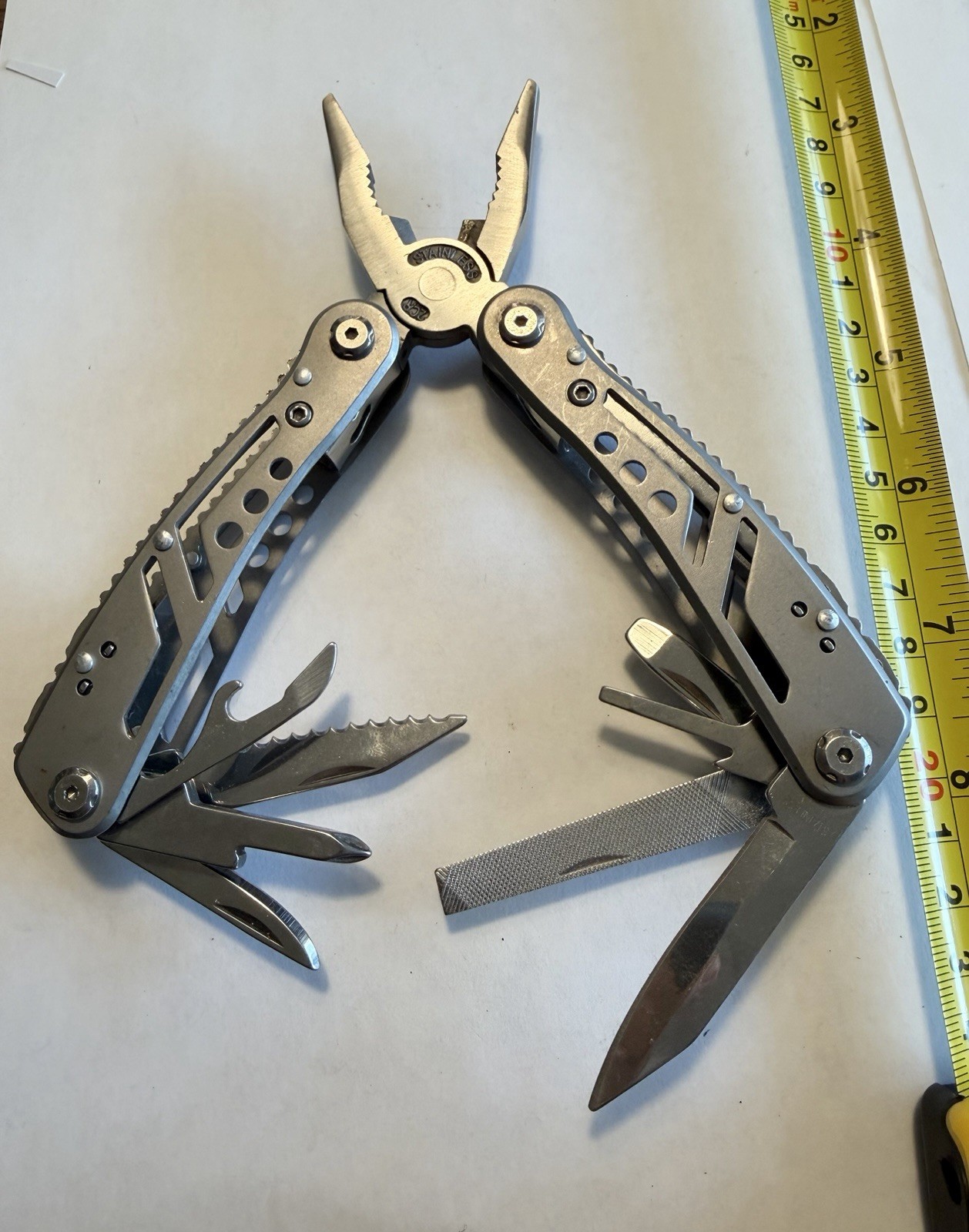 Grand Way Stainless Steel 9 In 1 Multi Tool Plier Knife Blades Screw Driver…