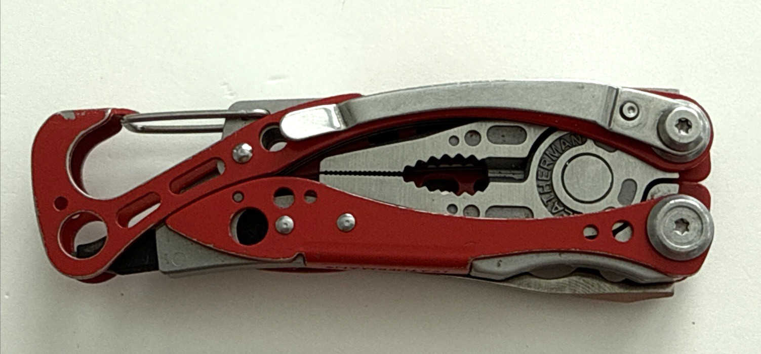 Leatherman Skeletool RX Multi-Tool USA