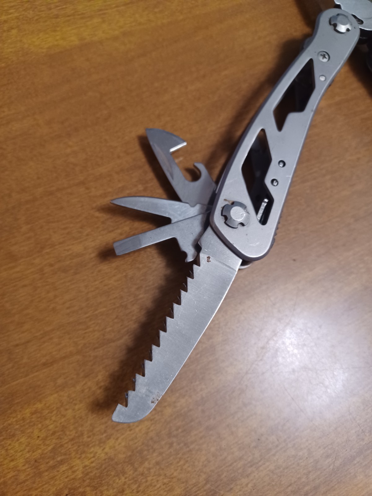 Stanley 2CR Multitool Stainless