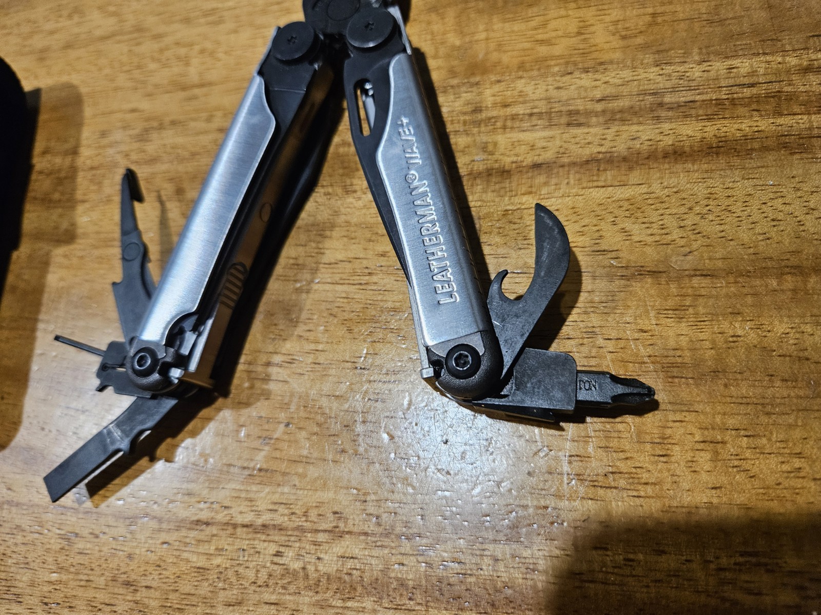 Leatherman Wave+ Plus USA Made – Tuxedo edition With Sheath