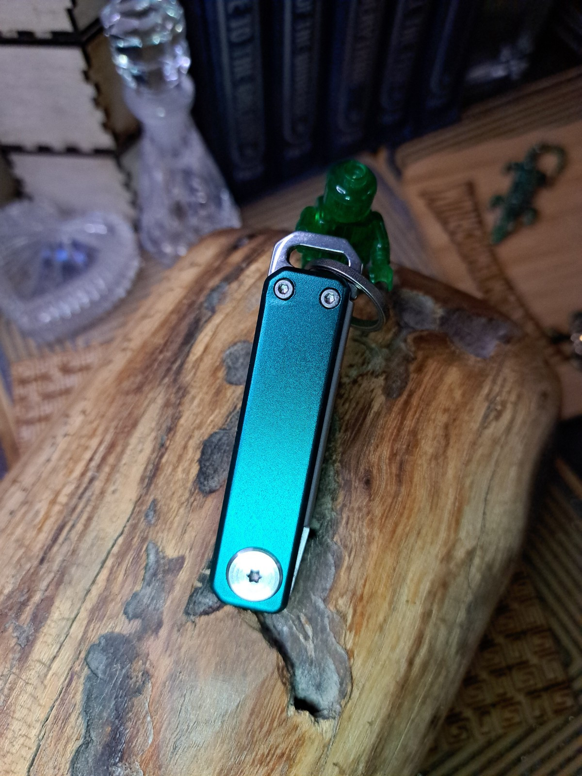 EDC BOX OPENER MULTI-TOOL