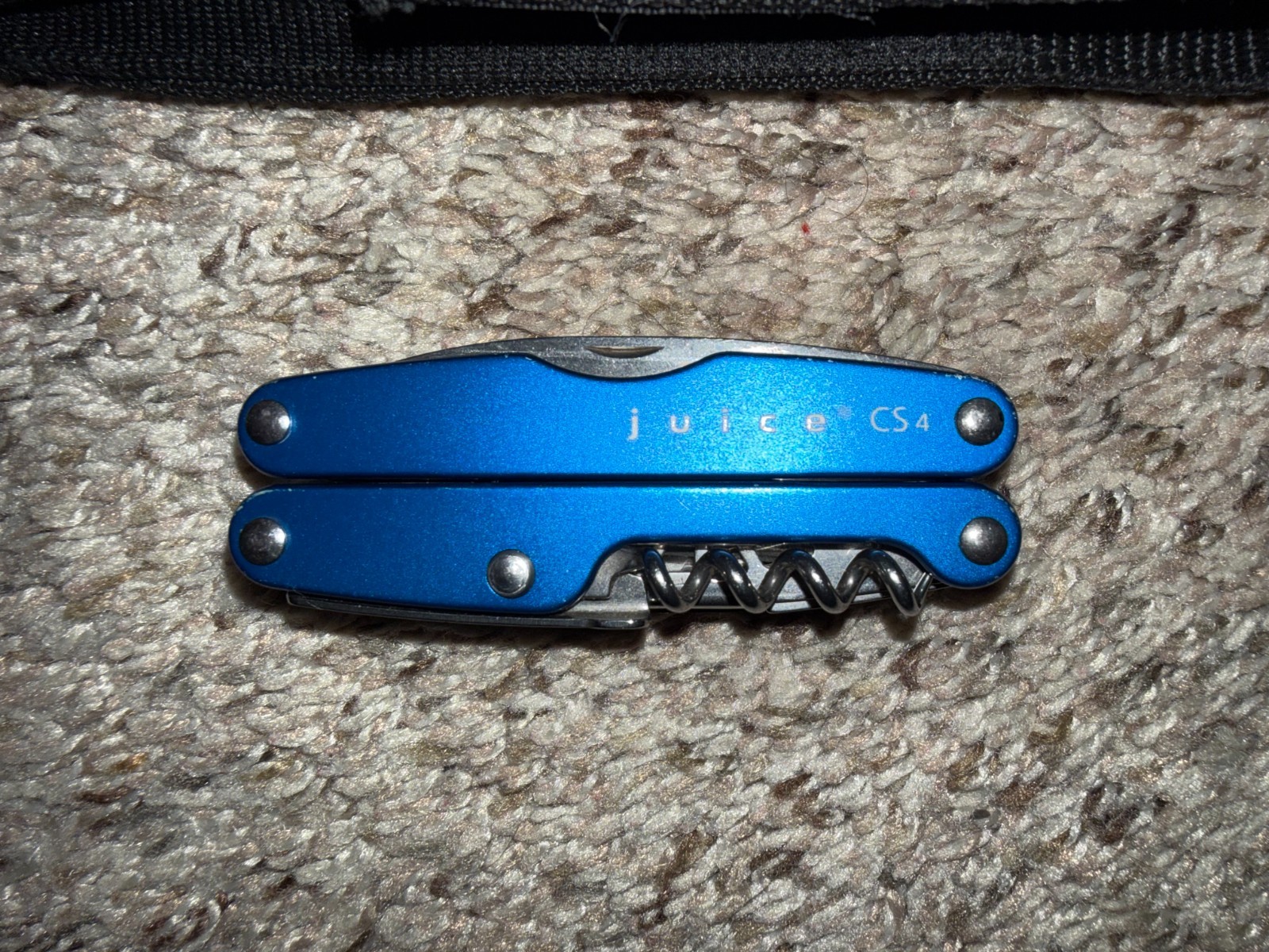 Blue Leatherman Juice CS4 (vintage) (15 tools)