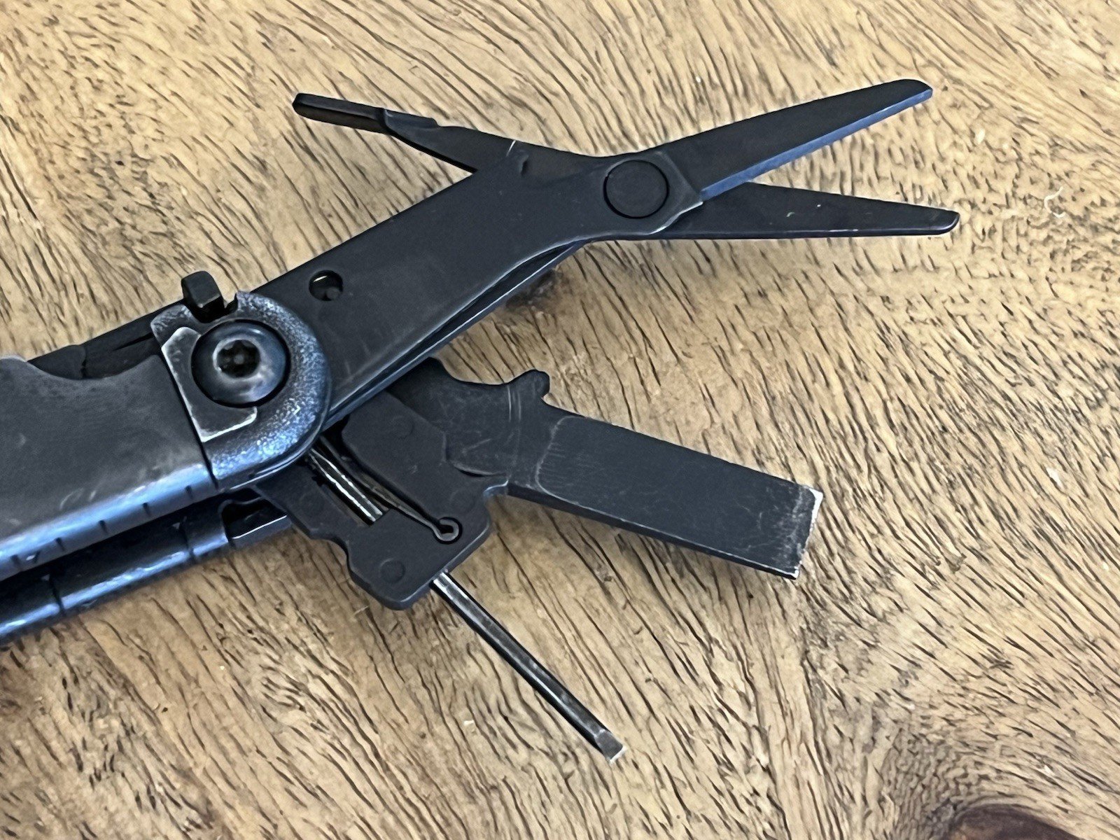 2021 Leatherman Wave Plus Black Oxide Multi-Tool EXCELLENT!!! w/Beautiful Sheath