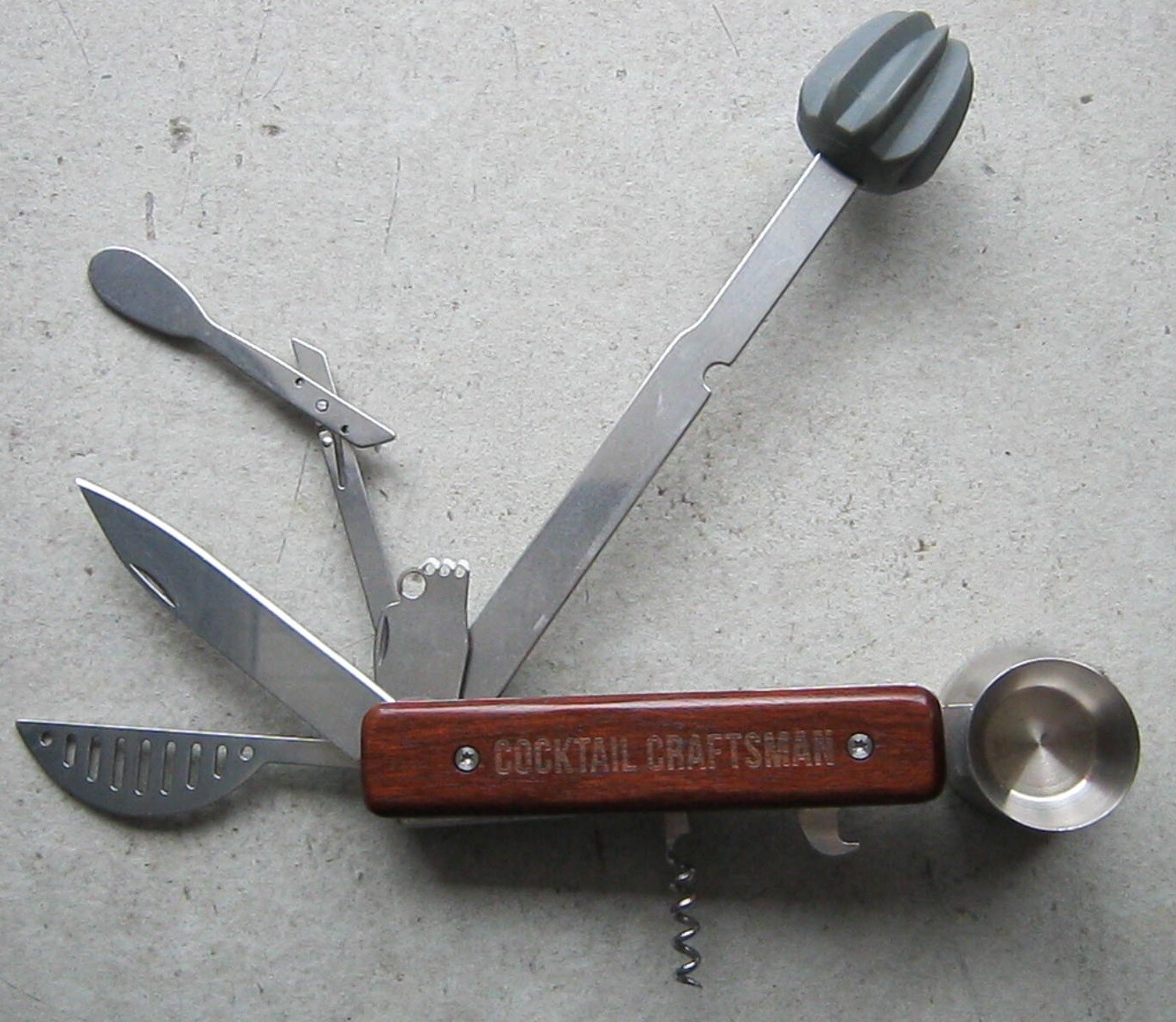 COCKTAIL CRAFTSMAN 10 IN 1 COCKTAIL MULTI TOOL, BARTENDER MUST HAVE KITCHEN ITEM