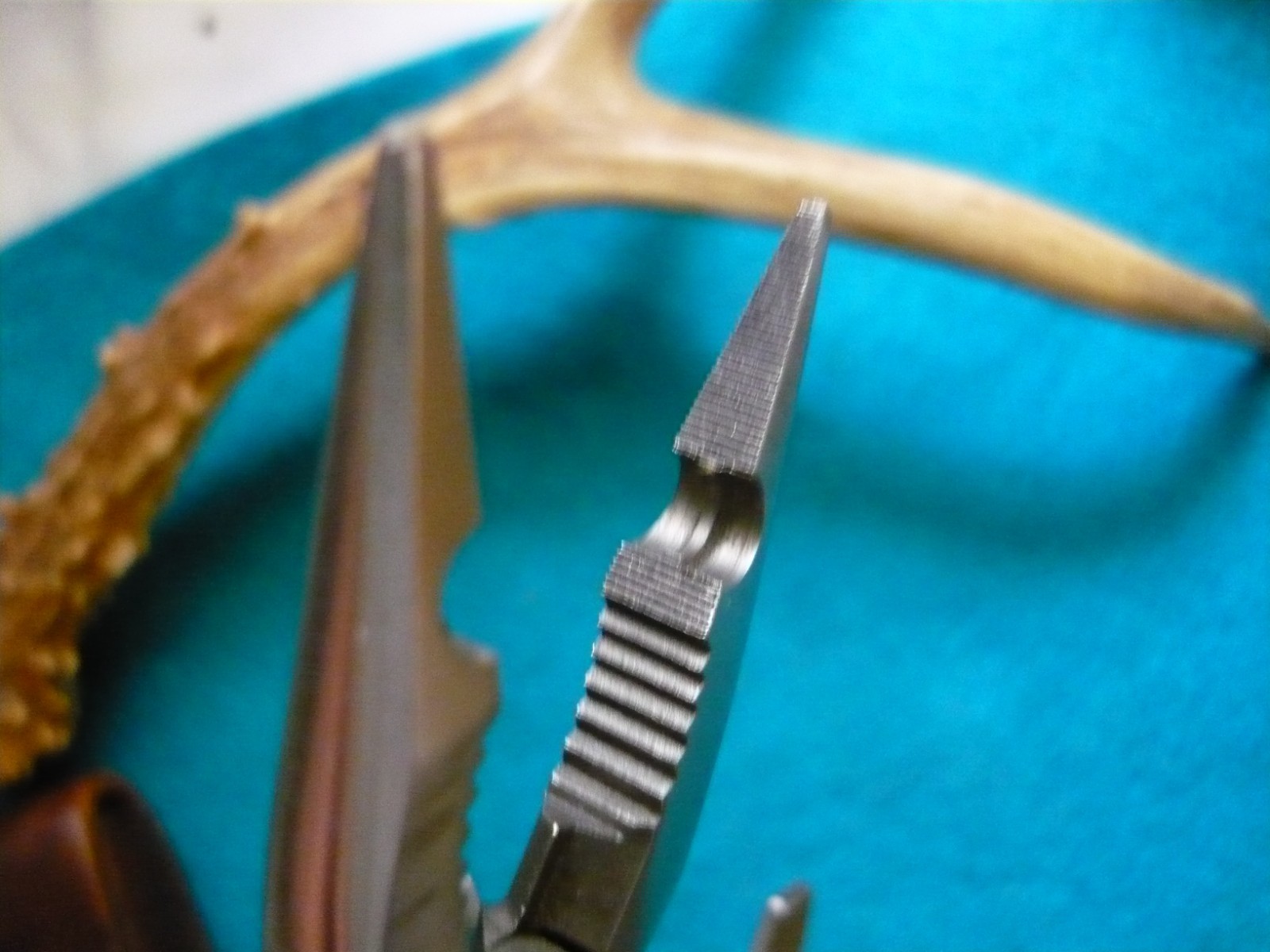 ***Leatherman PST 2nd Gen Stainless Cap Crimper Pocket Survival Tool w/ case***