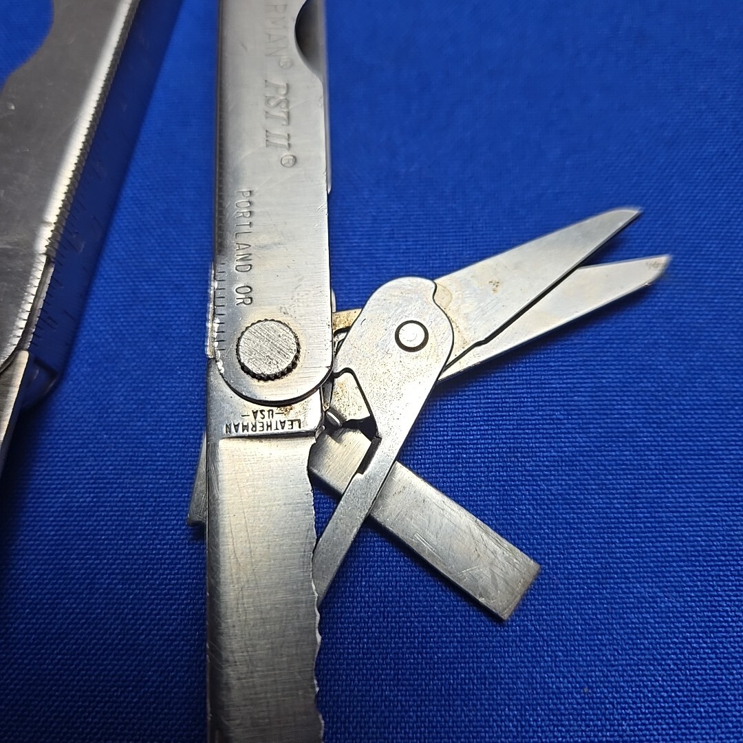 Leatherman PST II 2 Multi Tool Vintage Knife Folding Leather Case