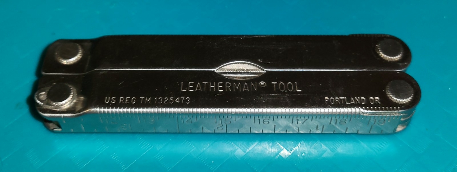 RETIRED 1993 93 LEATHERMAN MULTI-TOOL US Reg TM 1325473 PORTLAND OR w/o SHEATH