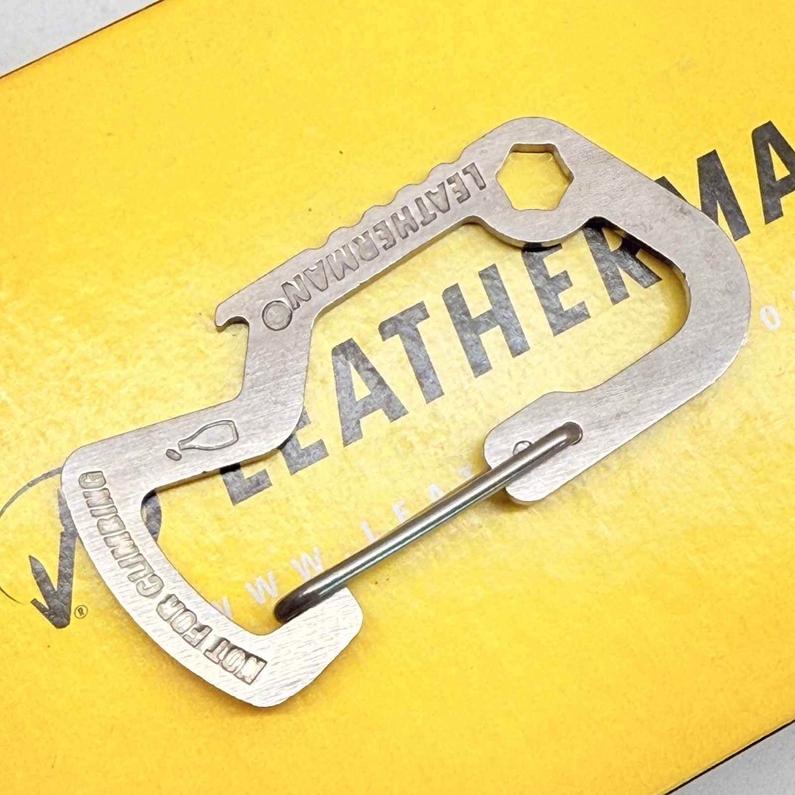 Leatherman Sidekick w/Leather Sleeve, Carabiner. Discontinued Brand New Set