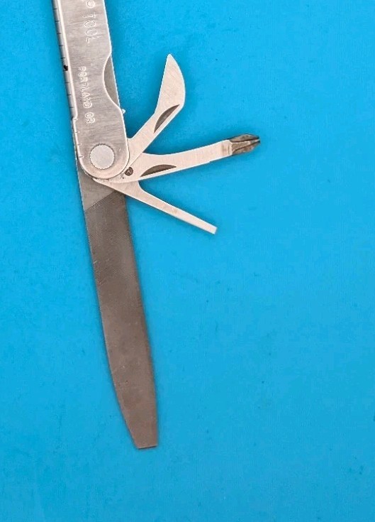 Leatherman PST Multi Tool! 06/03 DATE STAMP! *LOCAL 270*