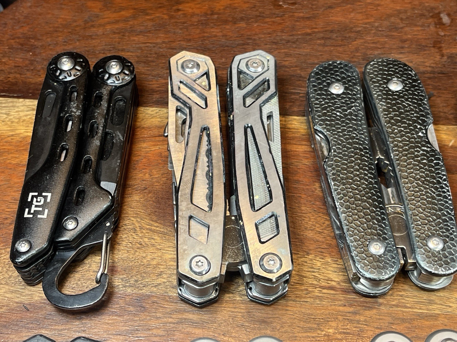 TSA CONFISCATED Hand Selected Inspected PREMIUM MULTITOOL (Lot of 10)