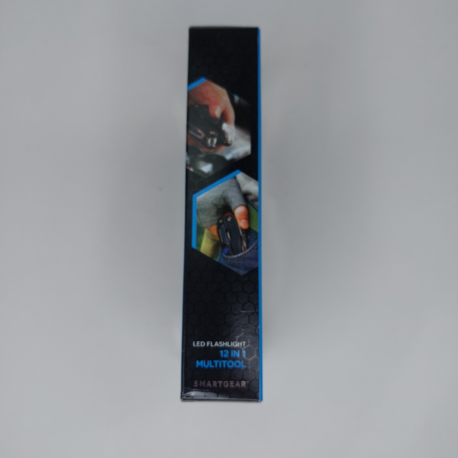 Smartgear Flashlight Multitool 12-in-1 led rechargeable flashlight New in Box