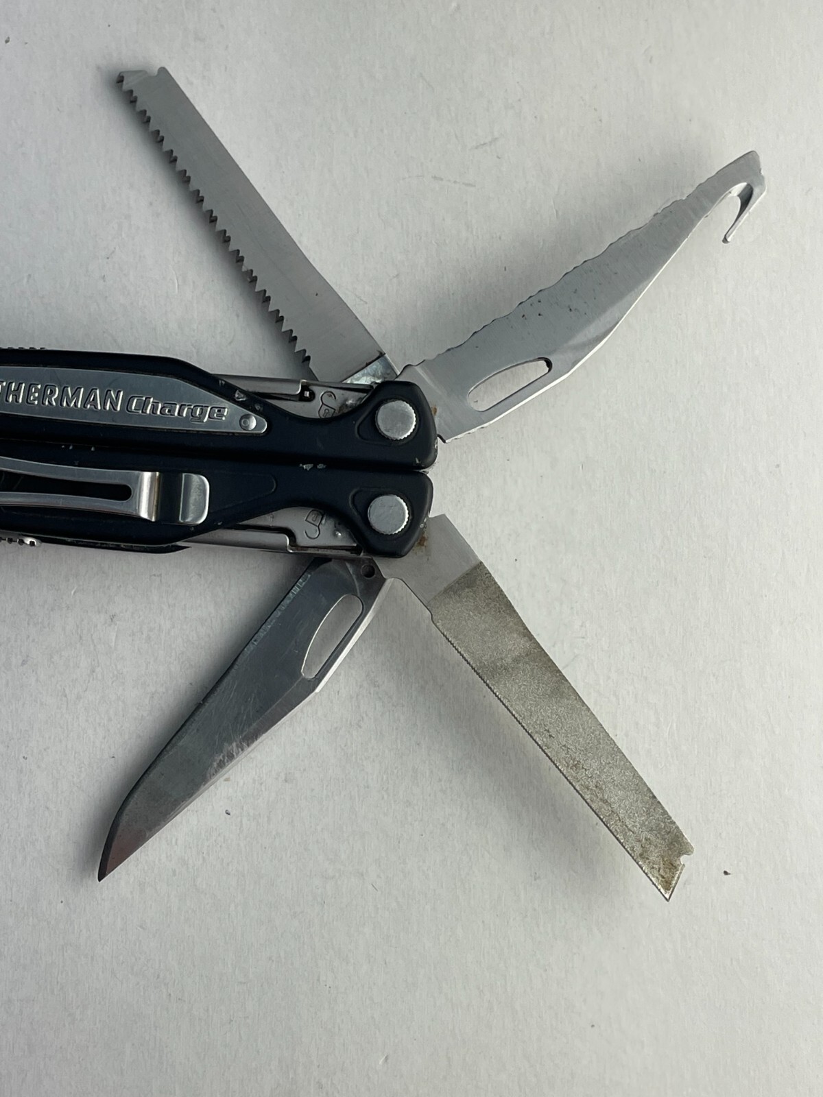 Leatherman Charge ALX Black Aluminum 18 Function Multi-Tool