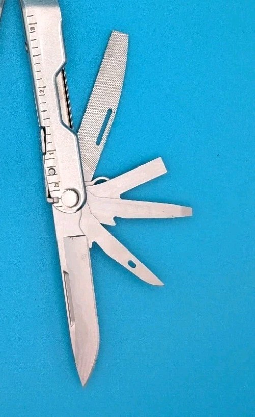 Leatherman Rebar Multi-Tool! Stainless! With Sheath!