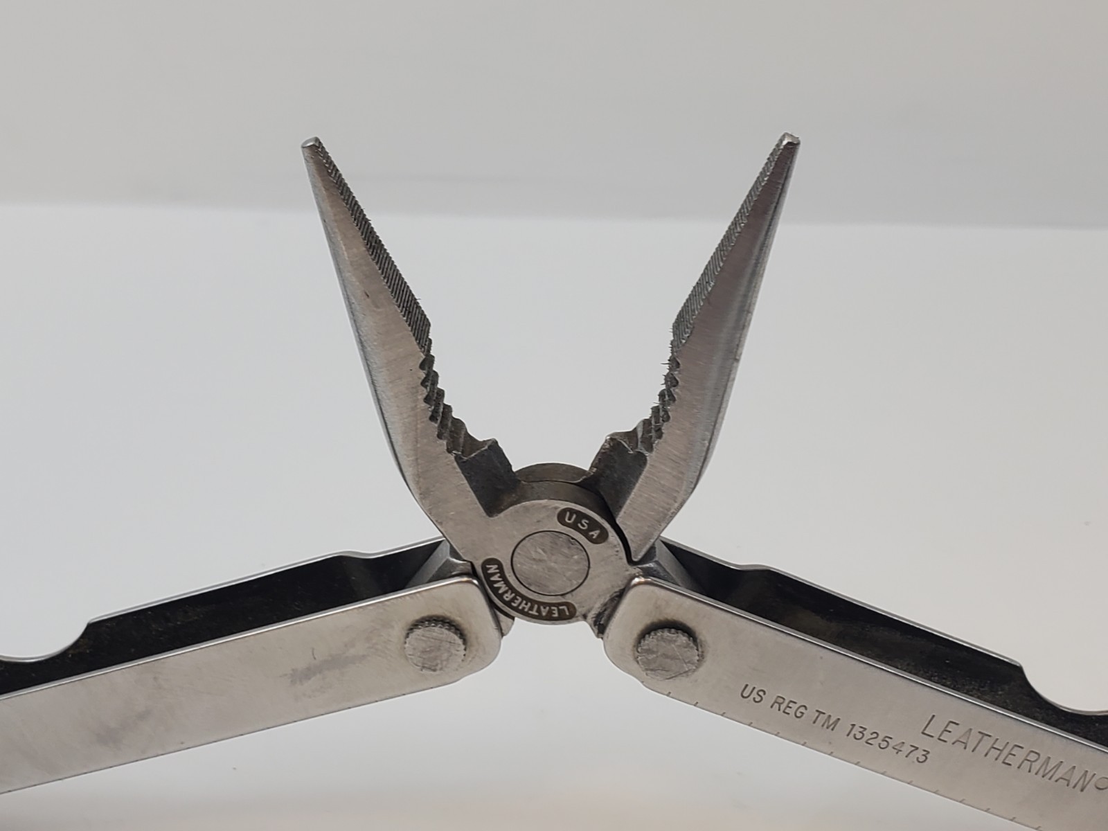 USA Leatherman Tool Multitool w/Leather Sheath