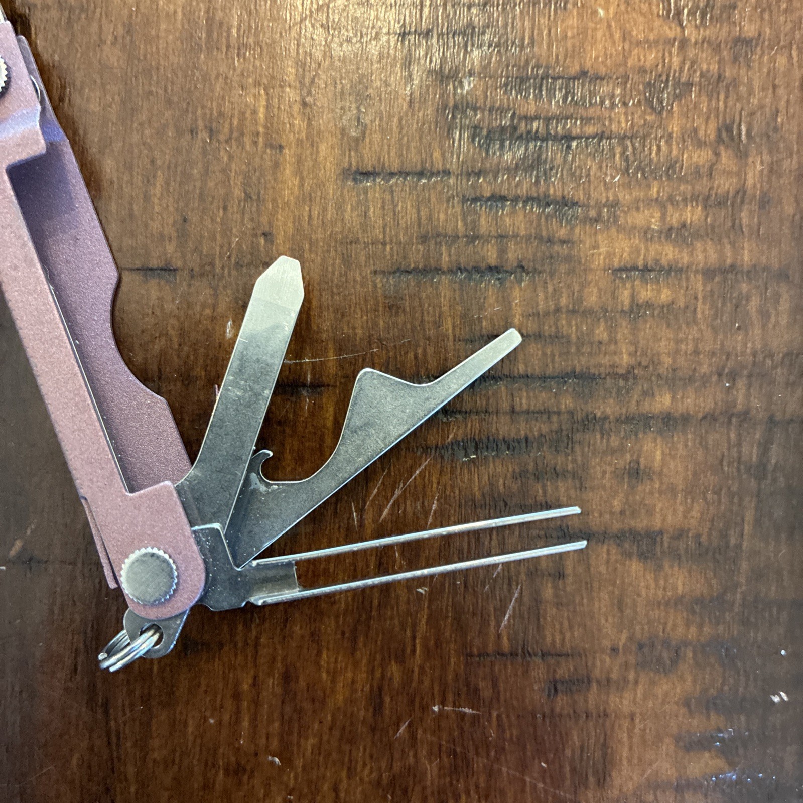 Leatherman Micra Heathered Blush 10 in 1 Multitool Anodized Aluminum – 02/24