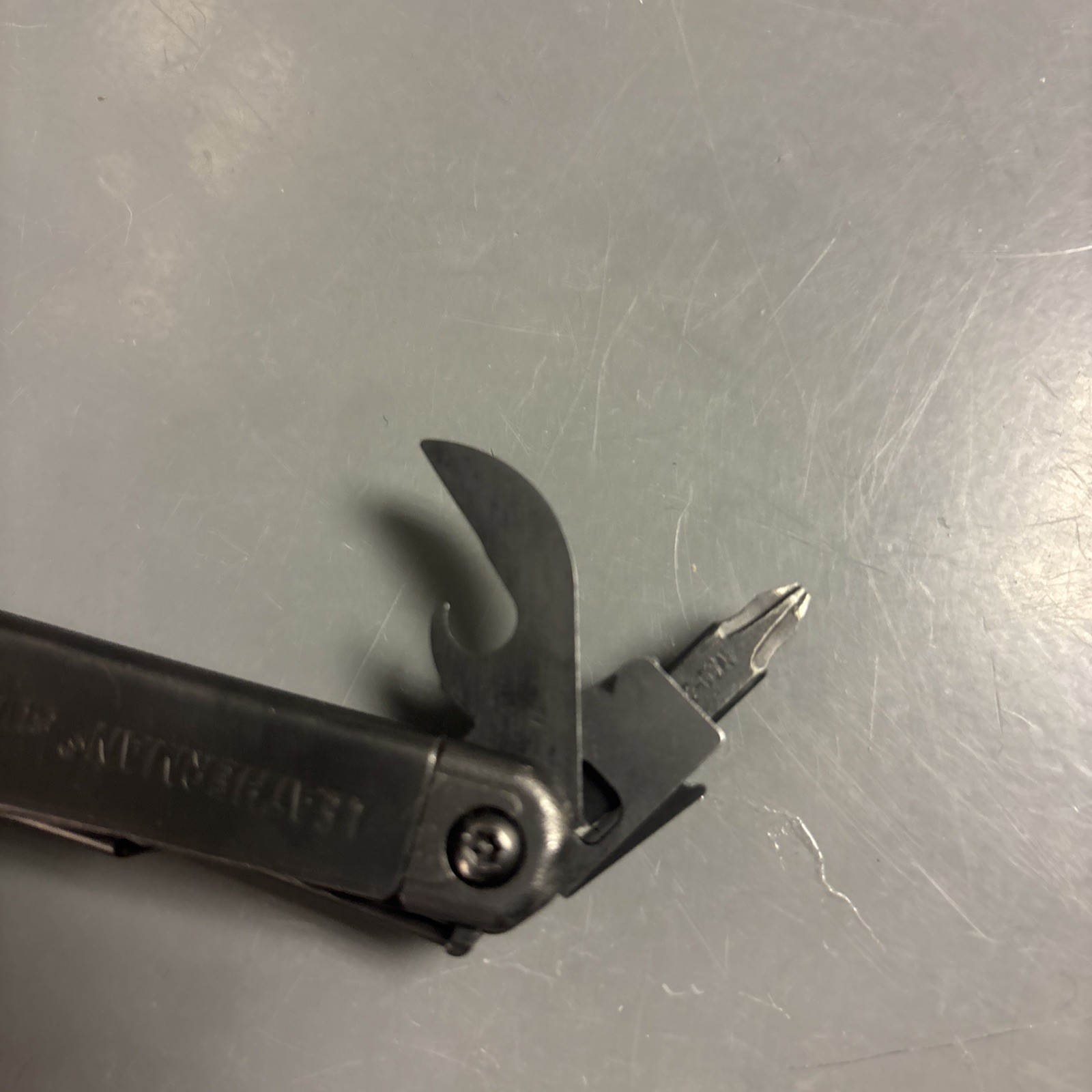 LEATHERMAN SURGE 19-In-1 Black Oxide Heavy Duty Multitool