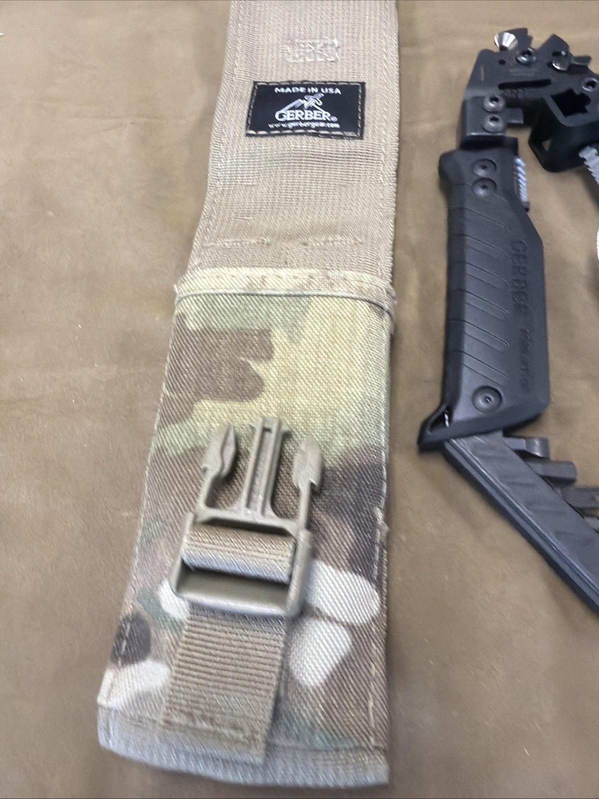Gerber Cable Dawg Tool 30-000399 Cable Dawg w/multicam Sheath BRAND NEW