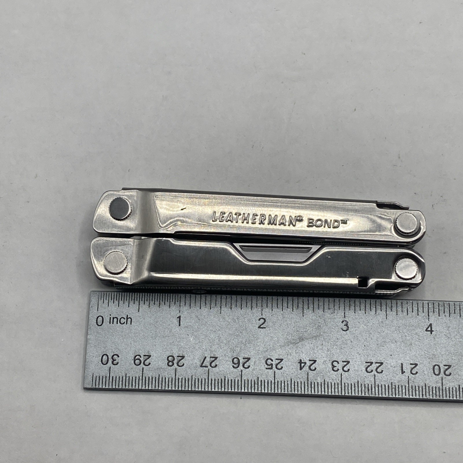 Leatherman Bond Multi Tool – Silver