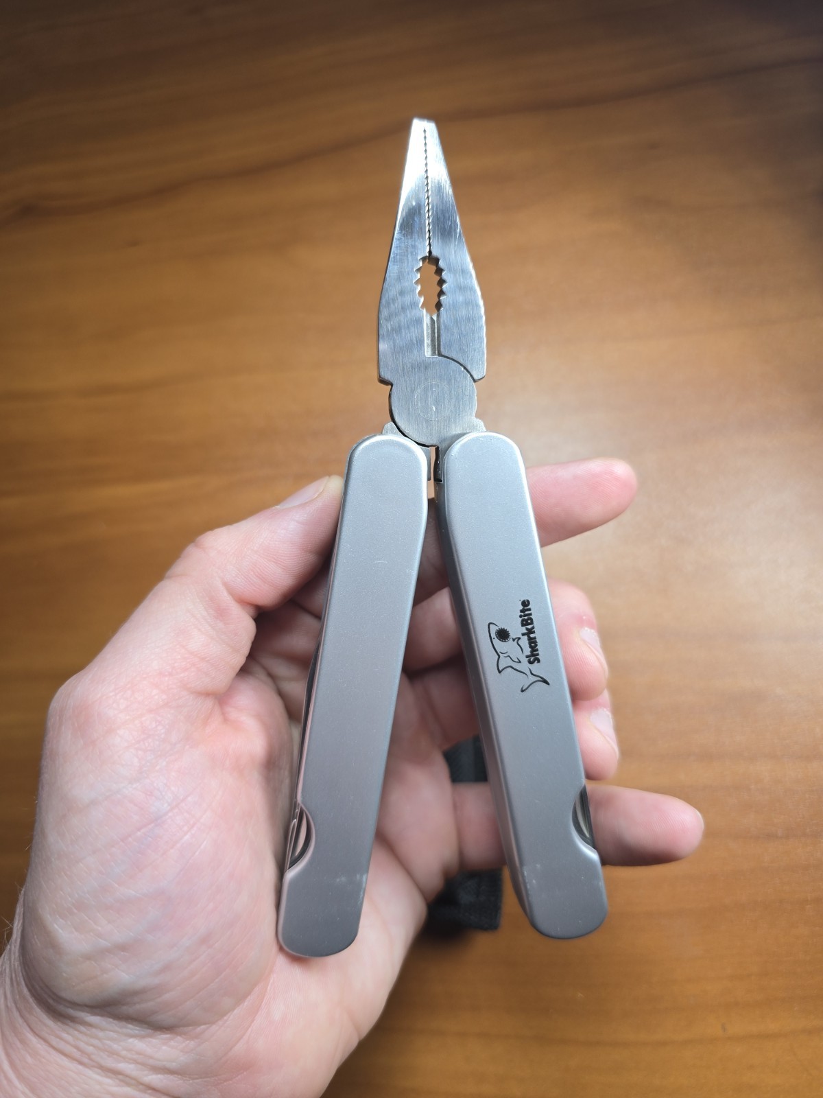 Multitool Stainless Steel – “SharkBite” – Pocket Knife