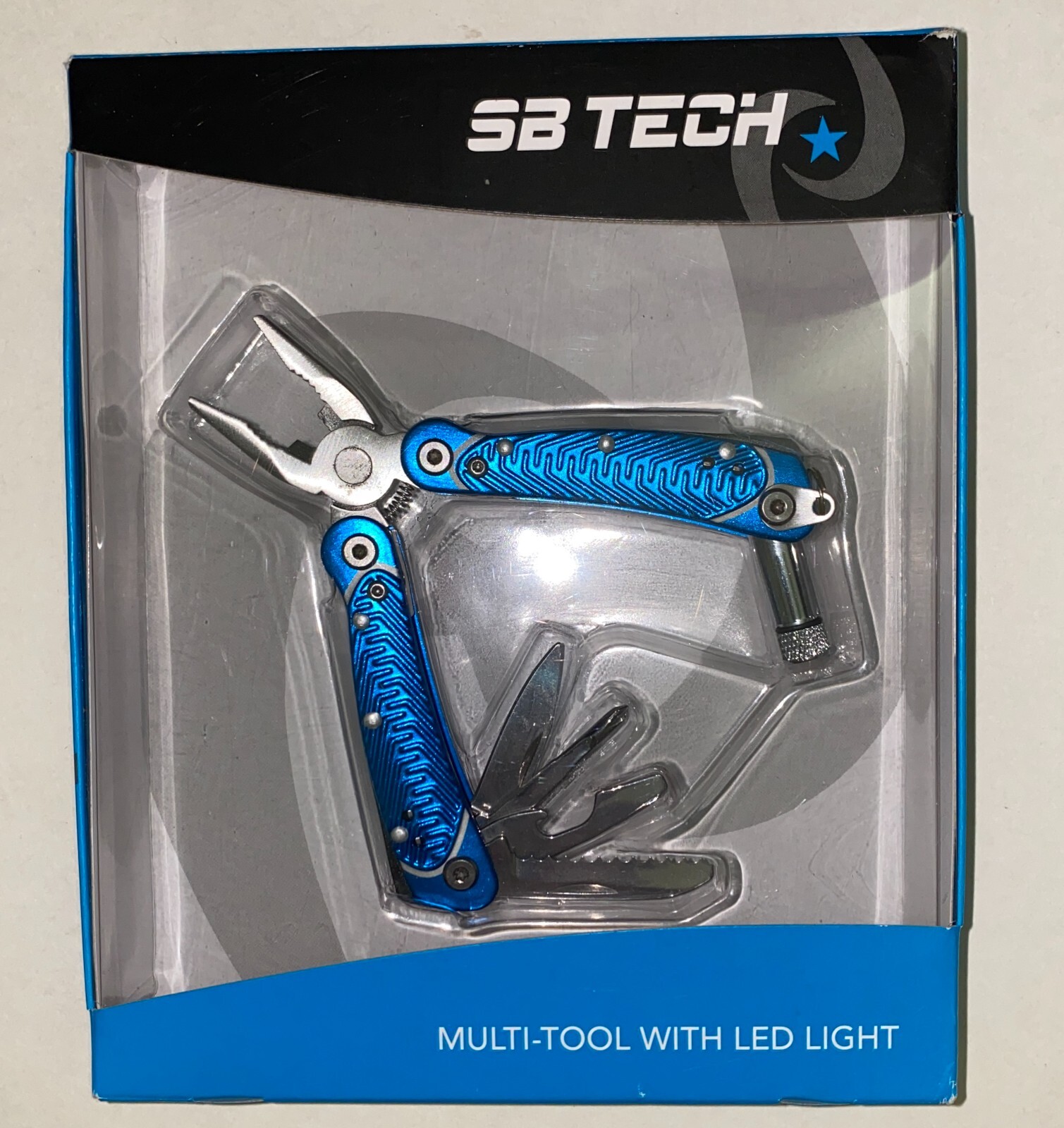 SB Tech Multi Tool with LED Light – New In Box