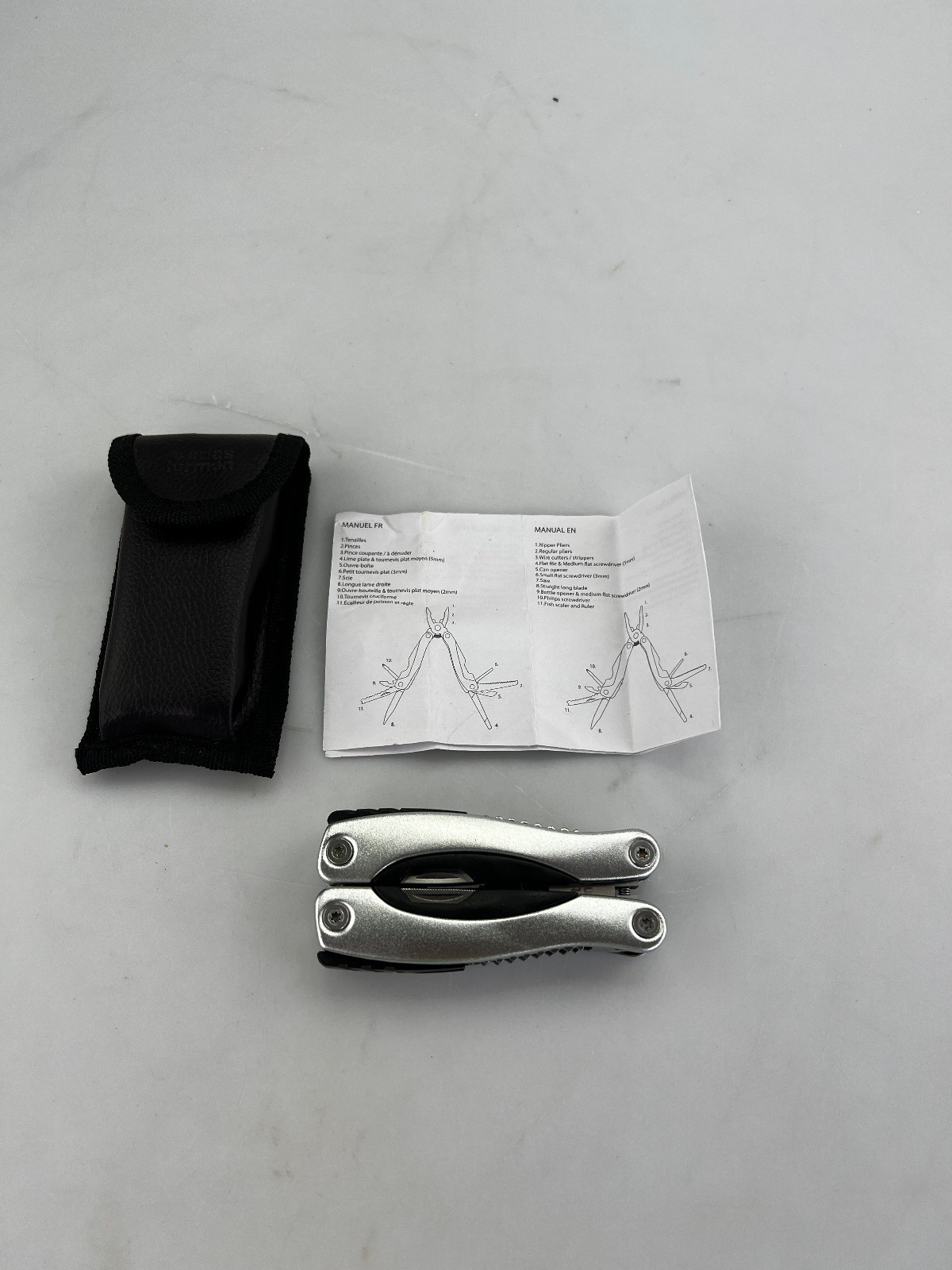 Format Multitool 11in1 Multi Tool Pliers Knife Saw Screwdriver incl. Case