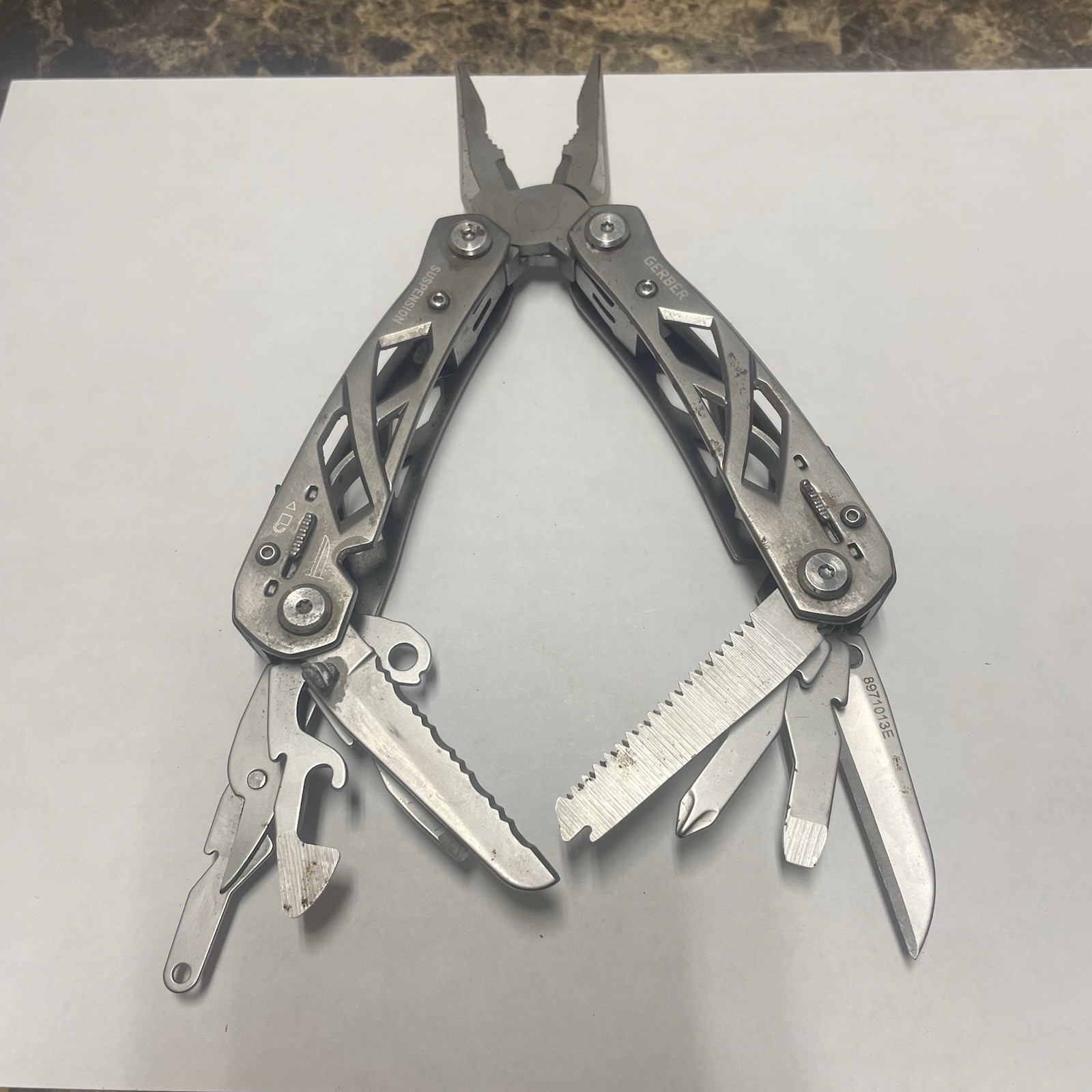 Gerber Suspension 12-in-1 Multi-Tool Stainless Steel GUC