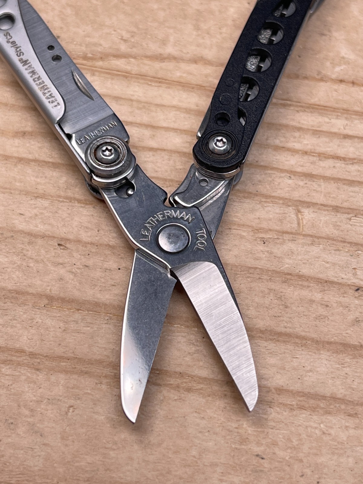 Leatherman Style CS Black Multi-tool Knife 04/13 – Retired, Very Nice Condition