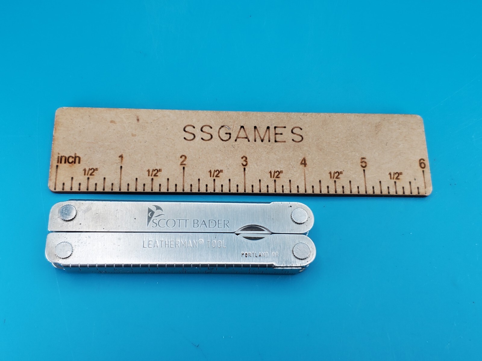 Vintage Leatherman PST Multi Tool! 11/99 Date Stamp! SCOTT BADER
