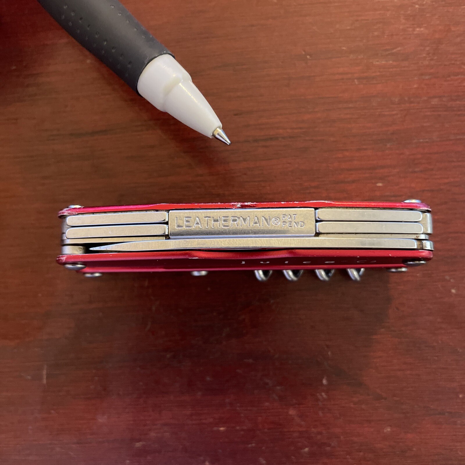 Red Gen 1 Leatherman Juice C2 Multitool. Discontinued/Retired/NLA
