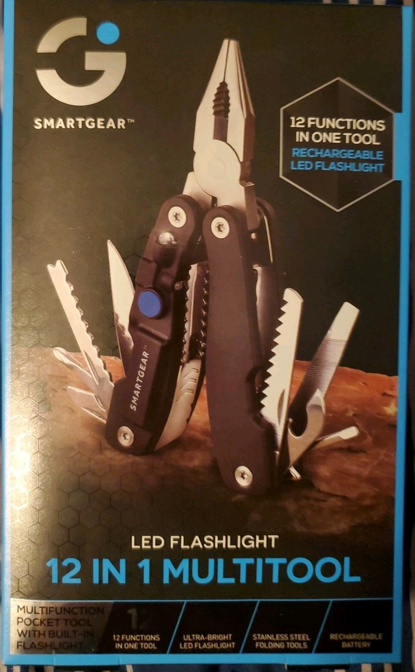 Smartgear Flashlight Multitool 12-in-1 LED rechargeable flashlight New in Box