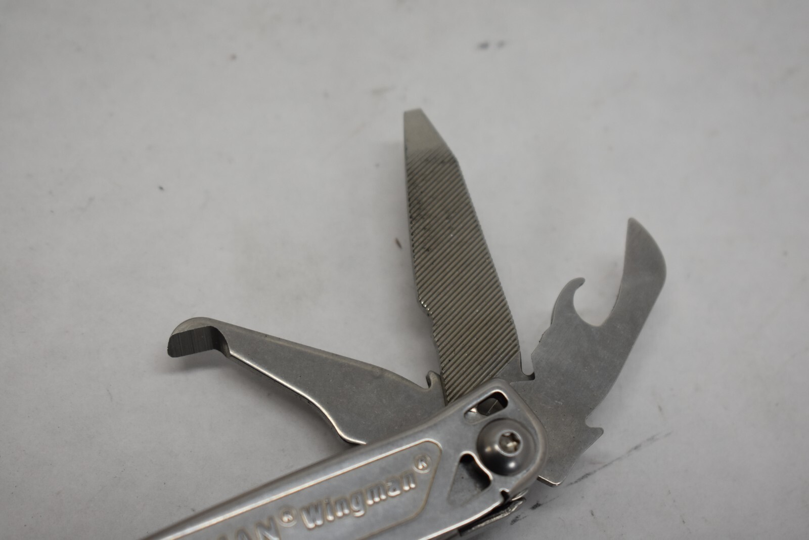 Leatherman Wingman Multi Tool Combo Knife Pliers File Scissors Drivers Openers