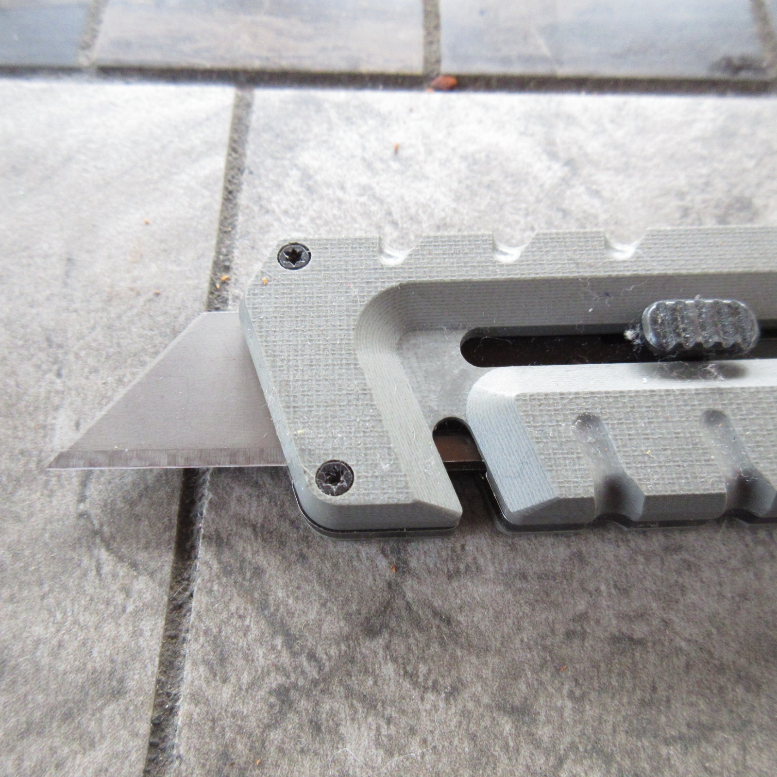 Gerber Prybrid Multi-tool 8970623A Box Cutter Pry Bar Nail Puller