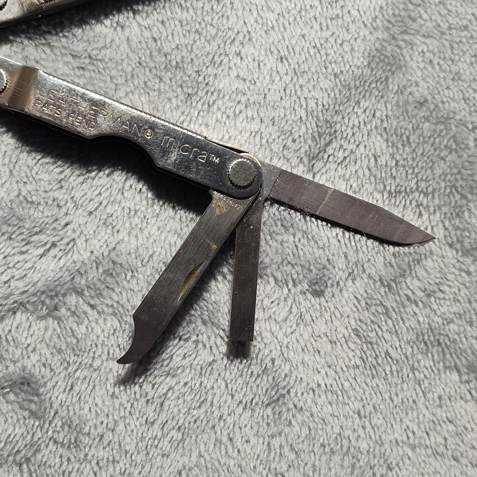 Leatherman PST Micra Multi Tool Set Pliers Knife Scissors W/ Pock-Its Sheath