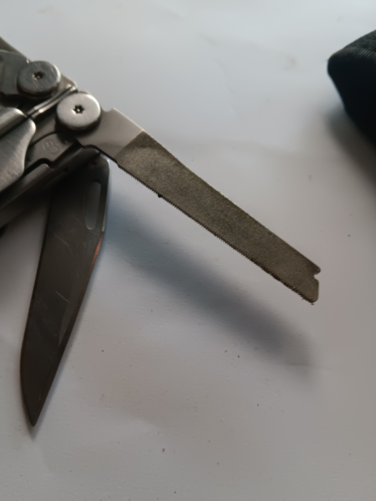 Leatherman Wave Multi-Tool Pre-owned Nice Shape W/ Sheath