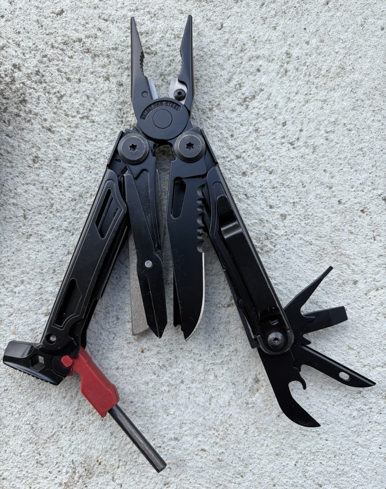 MOSSY OAK 19-IN-1 STAINLESS STEEL MULTI TOOL FOLDING POCKET PLIER SURVIVAL TOOLS