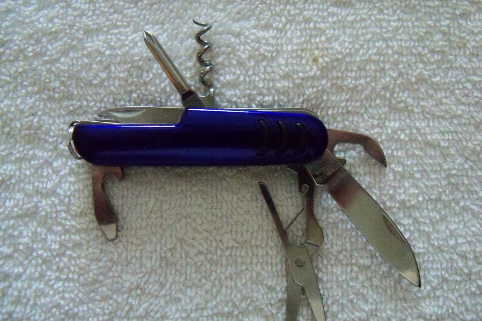 NEW Cobalt Blue Knife Multi Function Pocket Knife & Tool (7) Tools in all