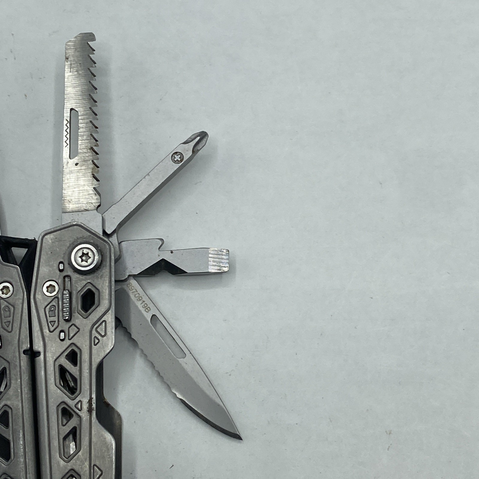 Gerber Truss Multi Tool – Gray