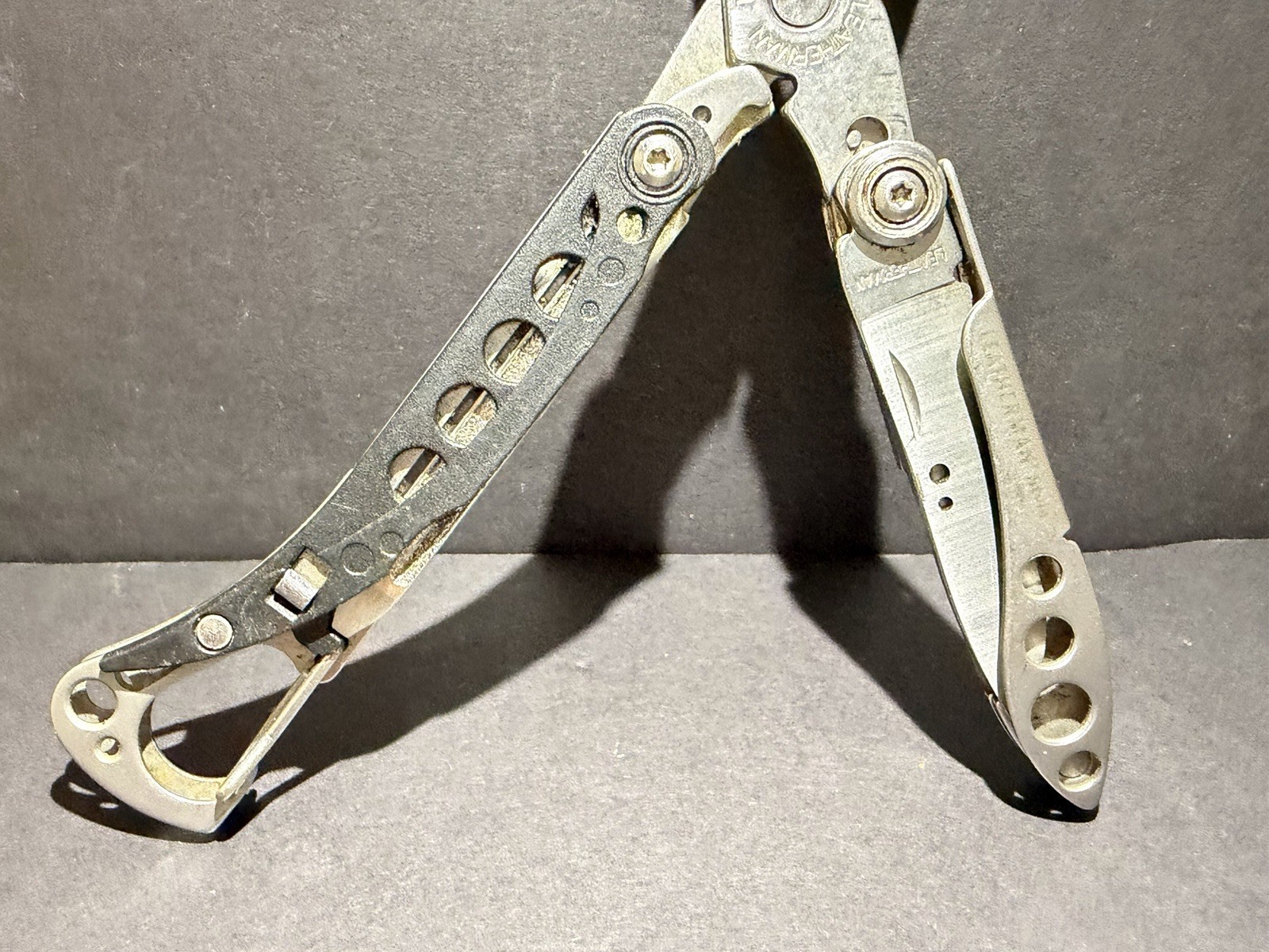 LEATHERMAN STYLE CS Black Multi-Tool Knife File Tweezer Carabiner