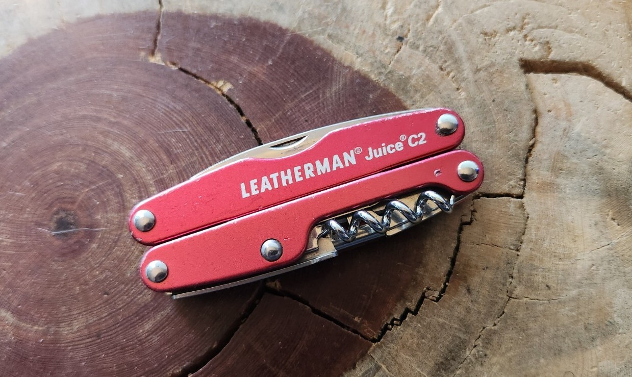 leatherman juice C2 Multi Tool Inferno Red Retired Vintage Preowned Made – W87