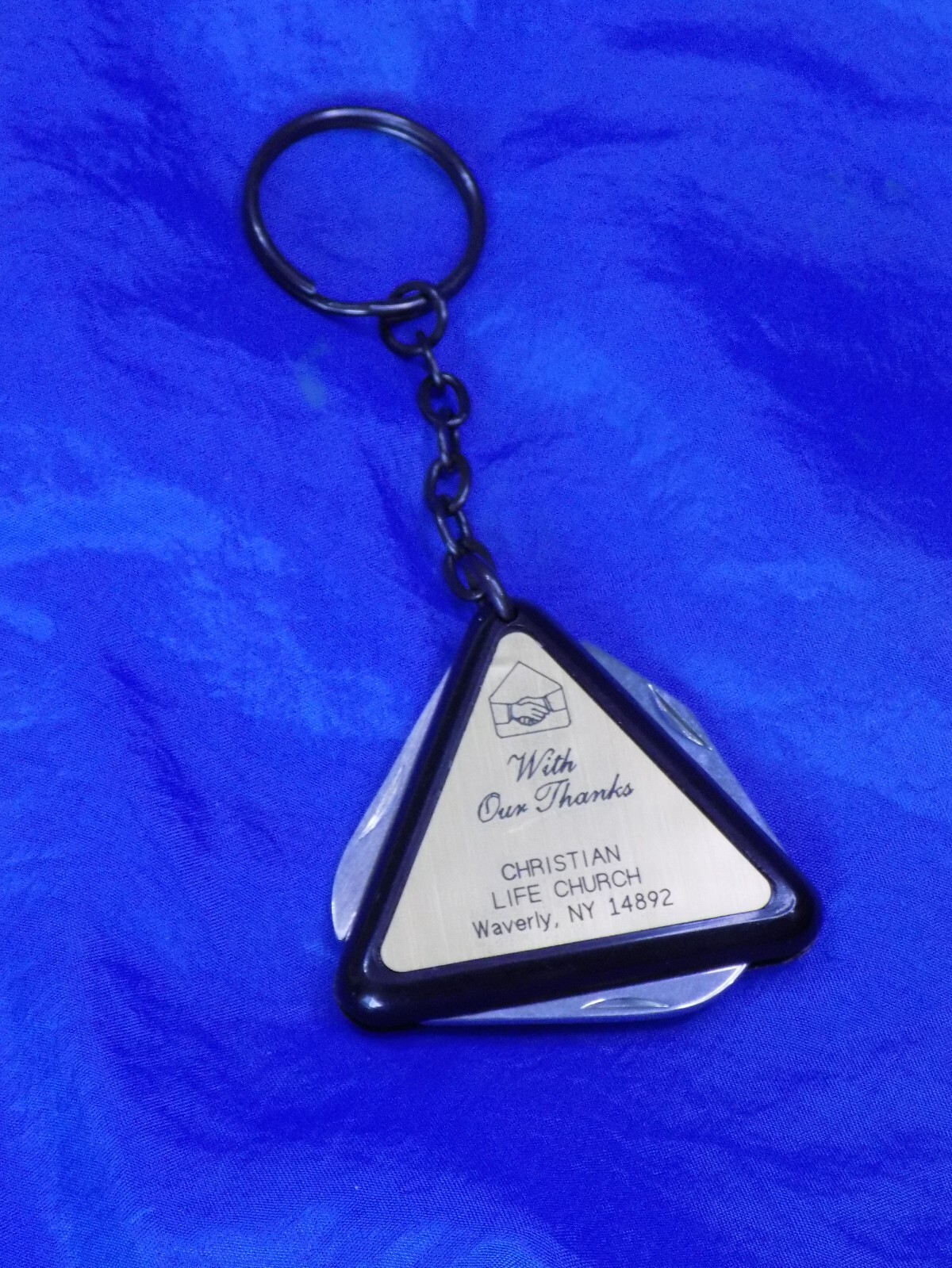 TRIANGLE SHAPED MULTI-PURPOSE KNIFE KEYCHAIN 4 Functions Christian Religious VTG