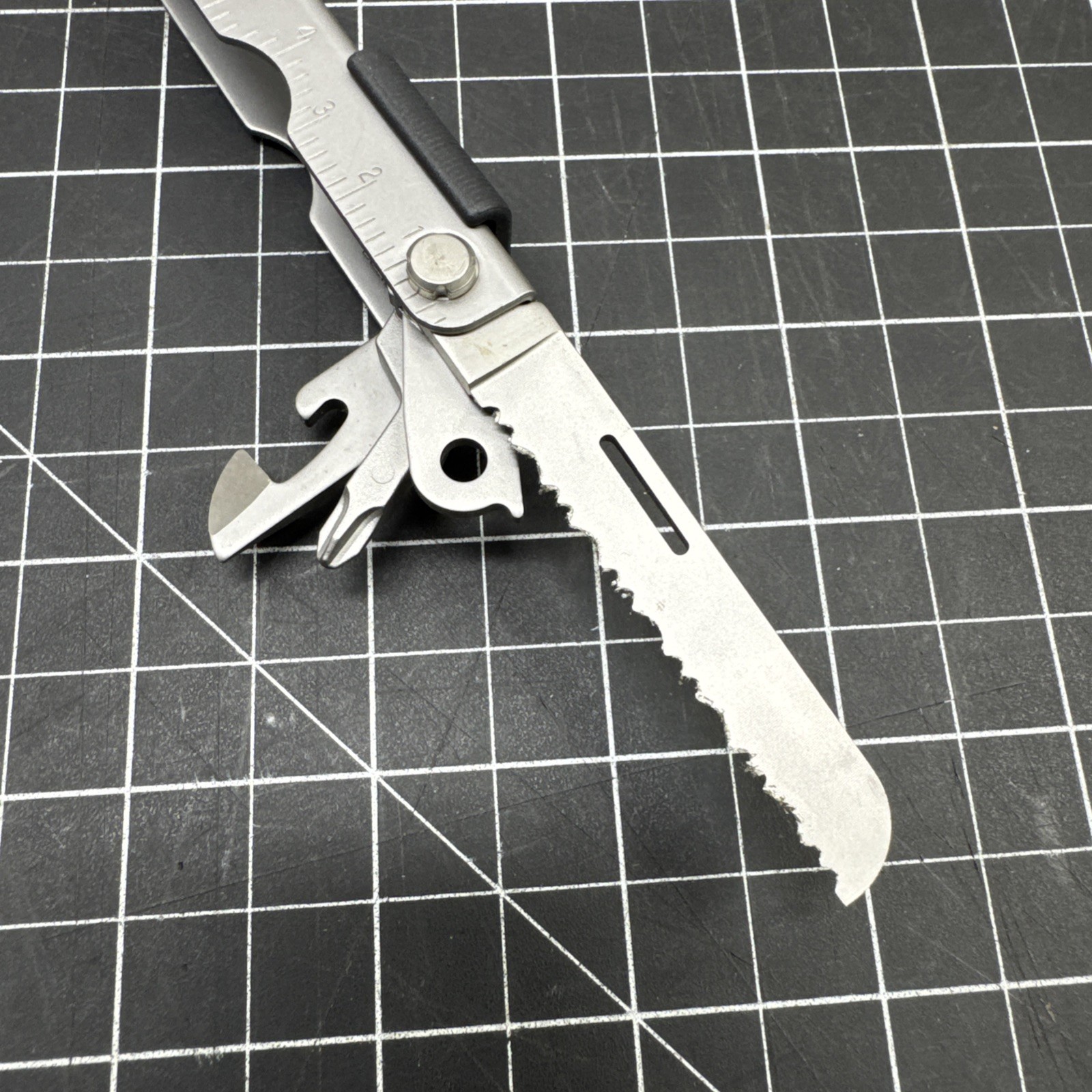 Gerber USA MP 600 Multi-Plier Nice Condition MultiTool Multiplier W/ Sheath B