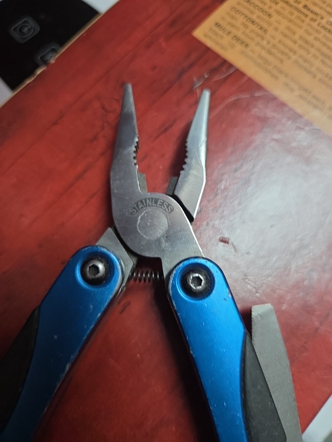Husky 10 in 1 Folding Pocket Multi Tool Kit Stainless Pliers Knife File – blue