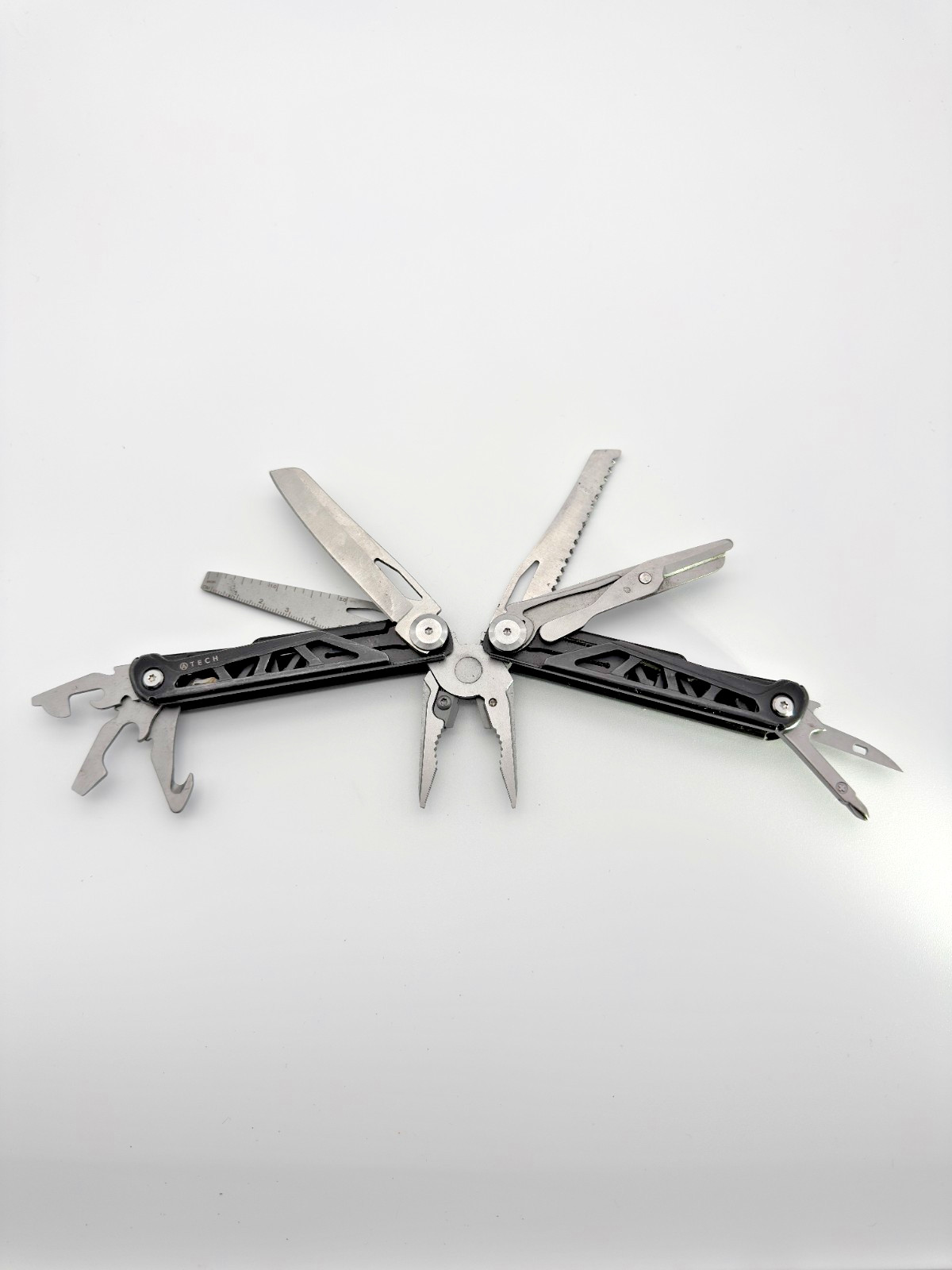 TECH Multi Tool Pliers Knife Saw File Screwdrivers Bottle Opener EDC