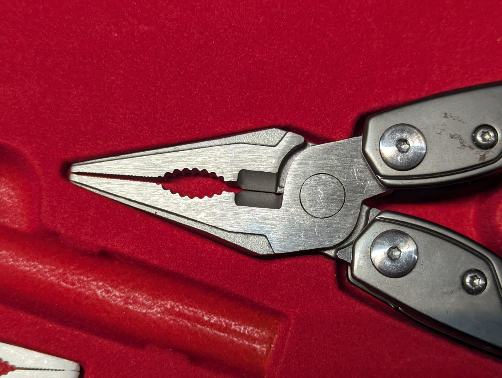 Gerber Multi Pliers & Multi Tool Knife With Hard Case