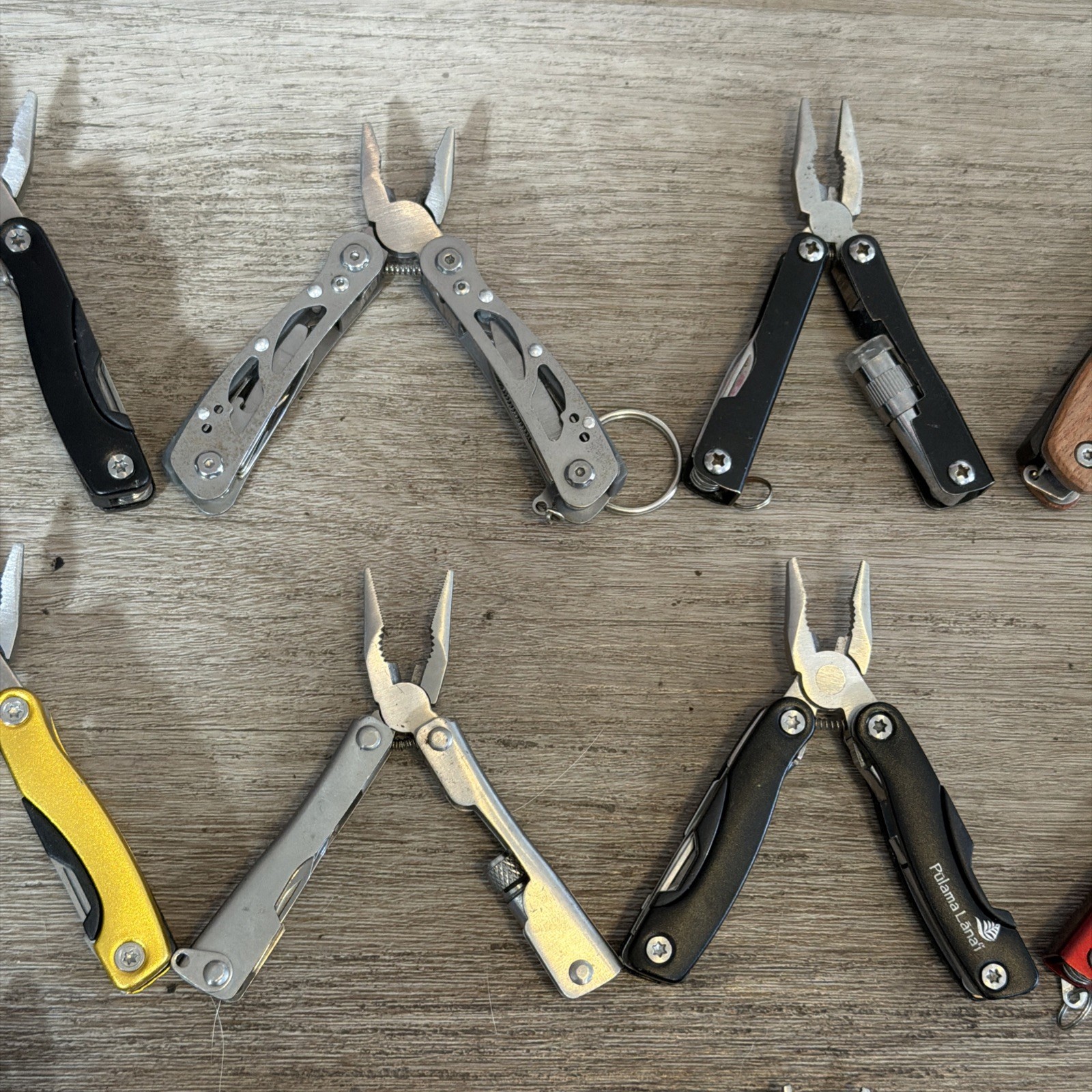 Lot Of 40 Multi Tools Pocket Knives Pliers Knife Tool Clean Outdoors Hunting