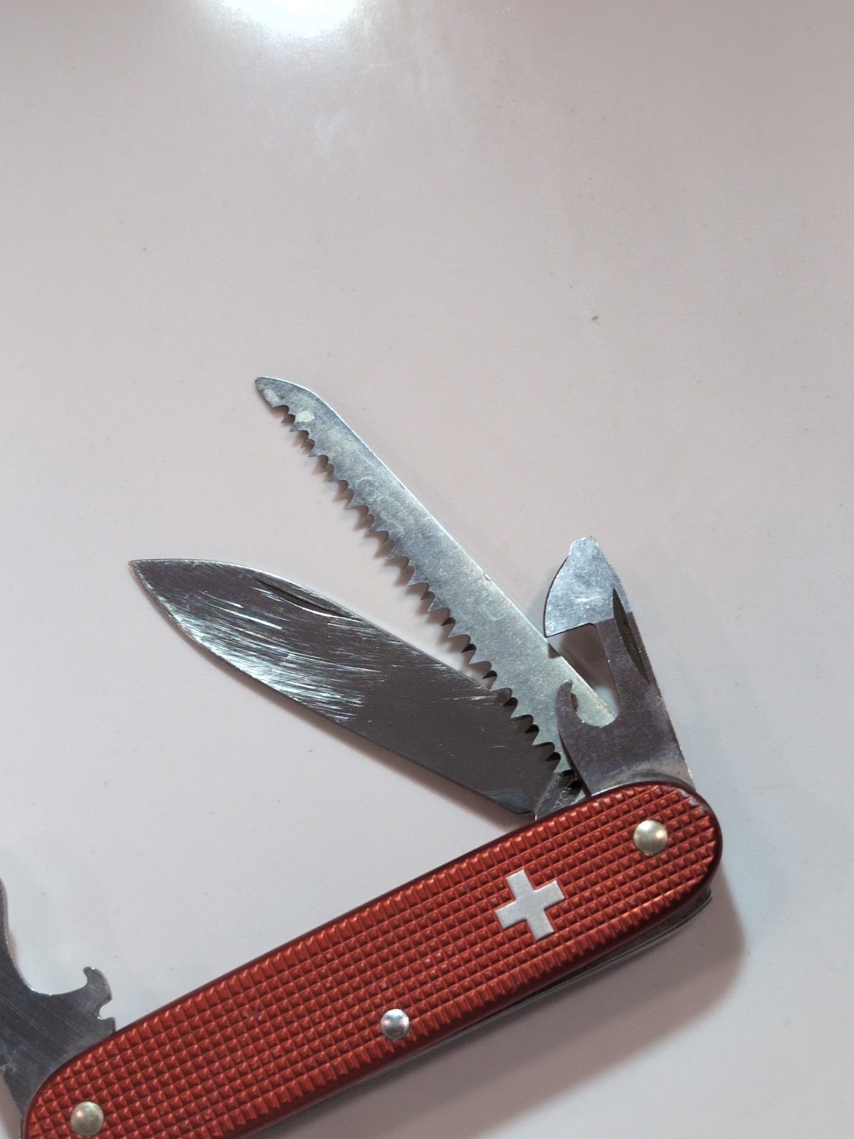 Victorinox – Farmer – Swiss Army SAK Multi-Tool Old Cross – 0.8241.20 – BS-32