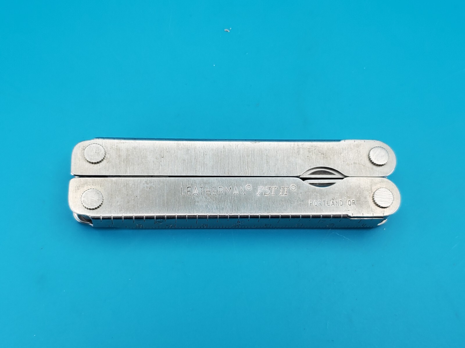 Leatherman PST 2 Multi Tool! 05/01 date stamp! Fast Shipping!